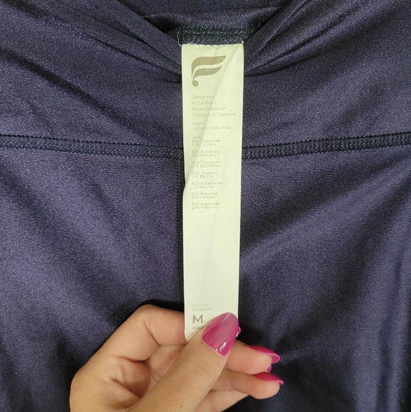 NWOT Fabletics Oasis PureLuxe High Waisted Legging 7/8 in ABYSS - Picture 7 of 10